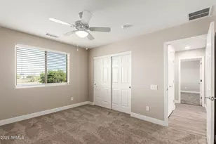 2046 W Davis Rd, Phoenix, AZ 85023 - Photo 30