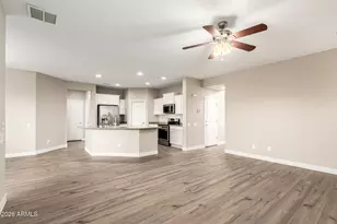 2046 W Davis Rd, Phoenix, AZ 85023 - Photo 10