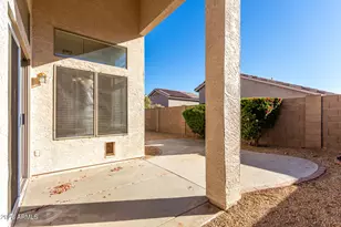 9065 W Custer Ln, Peoria, AZ 85381 - Photo 28