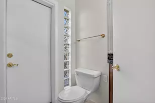 953 E Libra Dr, Tempe, AZ 85283 - Photo 16