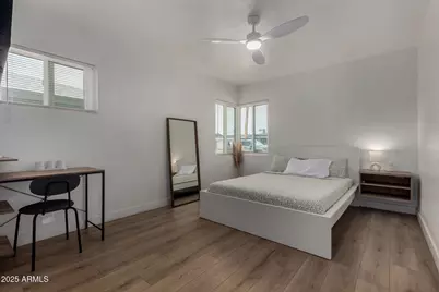 829 W Mitchell Drive, Phoenix, AZ 85013 - Photo 6