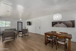 829 W Mitchell Dr, Phoenix, AZ 85013 - Photo 4