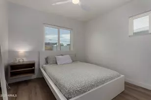 829 W Mitchell Dr, Phoenix, AZ 85013 - Photo 8