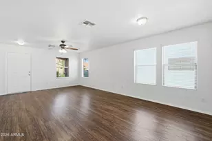 211 E Valley View Dr, Phoenix, AZ 85042 - Photo 20