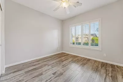 8825 W Palmaire Avenue, Glendale, AZ 85305 - Photo 10