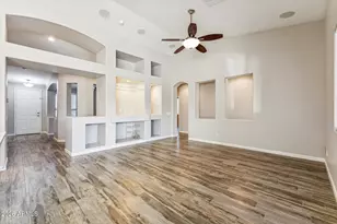 8825 W Palmaire Ave, Glendale, AZ 85305 - Photo 12