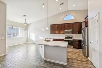 8825 W Palmaire Avenue, Glendale, AZ 85305 - Photo 14