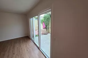 4208 N 78th Way, Scottsdale, AZ 85251 - Photo 10