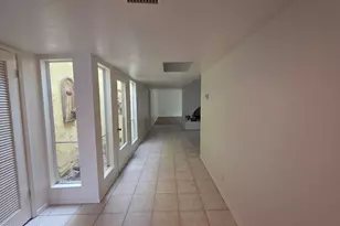 4208 N 78th Way, Scottsdale, AZ 85251 - Photo 2