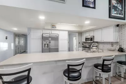 6546 W Highland Avenue, Phoenix, AZ 85033 - Photo 32