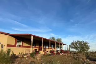 35439 W Carefree Hwy, Wickenburg, AZ 85390 - Photo 4