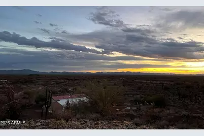 35439 W Carefree Highway, Wickenburg, AZ 85390 - Photo 38