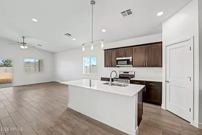 9786 W Appaloosa Trail, Casa Grande, AZ 85194 - Photo 10