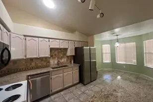 2601 Golden Eagle Dr, Sierra Vista, AZ 85650 - Photo 20