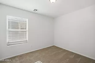 1033 S Deerfield Ln, Gilbert, AZ 85296 - Photo 26