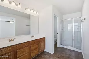 1033 S Deerfield Ln, Gilbert, AZ 85296 - Photo 32