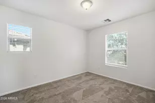1033 S Deerfield Ln, Gilbert, AZ 85296 - Photo 28