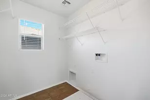 1033 S Deerfield Ln, Gilbert, AZ 85296 - Photo 34