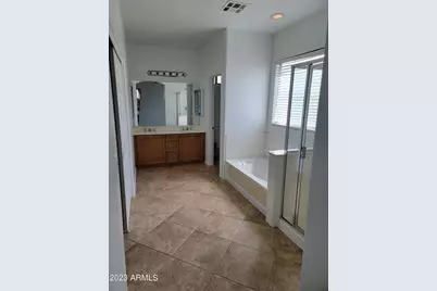 7428 W Wolf Street, Phoenix, AZ 85033 - Photo 14