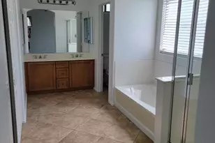 7428 W Wolf St, Phoenix, AZ 85033 - Photo 14