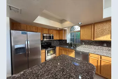 11037 W Lane Avenue, Glendale, AZ 85307 - Photo 2