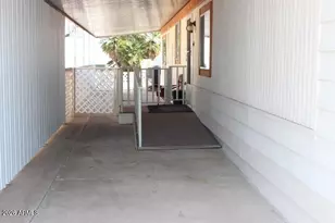 303 S Recker Rd, Mesa, AZ 85206 - Photo 2