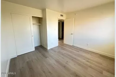 4450 E Wood Street, Phoenix, AZ 85040 - Photo 8