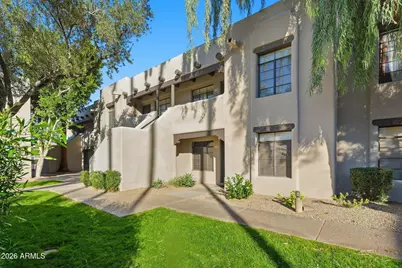 1449 E Highland Avenue #16, Phoenix, AZ 85014 - Photo 2