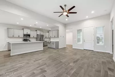 38124 W Santa Barbara Avenue, Maricopa, AZ 85138 - Photo 8