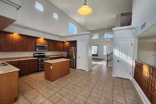 5705 N Castano Dr, Litchfield Park, AZ 85340 - Photo 6