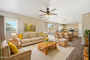 6401 W Riva Rd, Phoenix, AZ 85043 - Photo 4