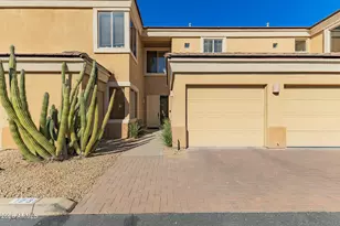 7887 N 16th St, Phoenix, AZ 85020 - Photo 2