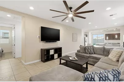 9142 W Sells Drive, Phoenix, AZ 85037 - Photo 6