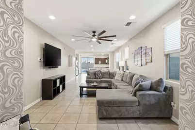 9142 W Sells Drive, Phoenix, AZ 85037 - Photo 6