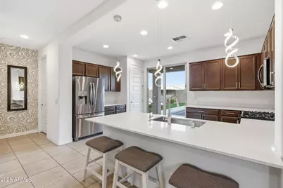 9142 W Sells Drive, Phoenix, AZ 85037 - Photo 12