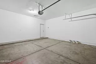 7201 W Sunderland Ave, Phoenix, AZ 85033 - Photo 32