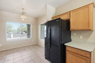 7201 W Sunderland Ave, Phoenix, AZ 85033 - Photo 14