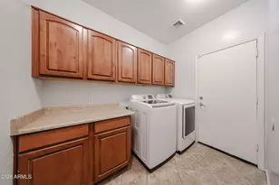 7139 W Pioneer St, Phoenix, AZ 85043 - Photo 28