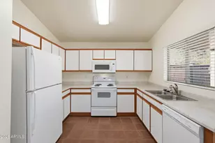 2662 W Sawtooth Way, San Tan Valley, AZ 85144 - Photo 8