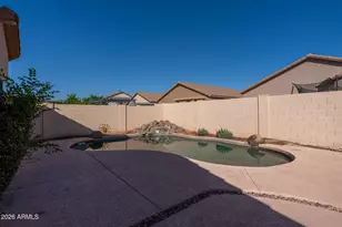 15224 W Desert Hills Dr, Surprise, AZ 85379 - Photo 38