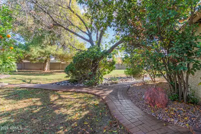 1922 E Palomino Drive, Tempe, AZ 85284 - Photo 44