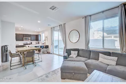 419 N 110th Drive, Avondale, AZ 85323 - Photo 6