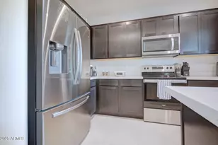 419 N 110th Dr, Avondale, AZ 85323 - Photo 4