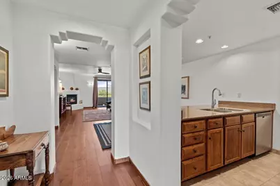 36601 N Mule Train Road #C16, Carefree, AZ 85377 - Photo 10