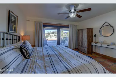 8944 E Cave Creek Road E, Carefree, AZ 85377 - Photo 34