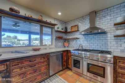 8944 E Cave Creek Road E, Carefree, AZ 85377 - Photo 20