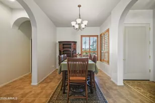 6622 S Teresa Dr, Chandler, AZ 85249 - Photo 10