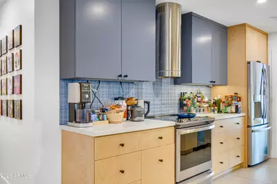 8544 E Keim Drive, Scottsdale, AZ 85250 - Photo 14