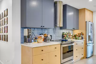 8544 E Keim Dr, Scottsdale, AZ 85250 - Photo 14