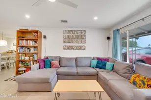 8544 E Keim Dr, Scottsdale, AZ 85250 - Photo 4